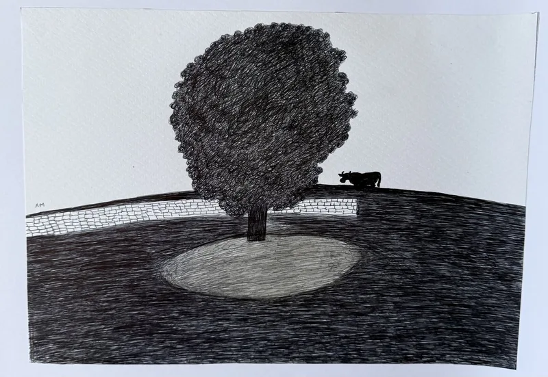 Grand arbre rond noir sur colline sombre hachurée, petit chien silhouette au loin