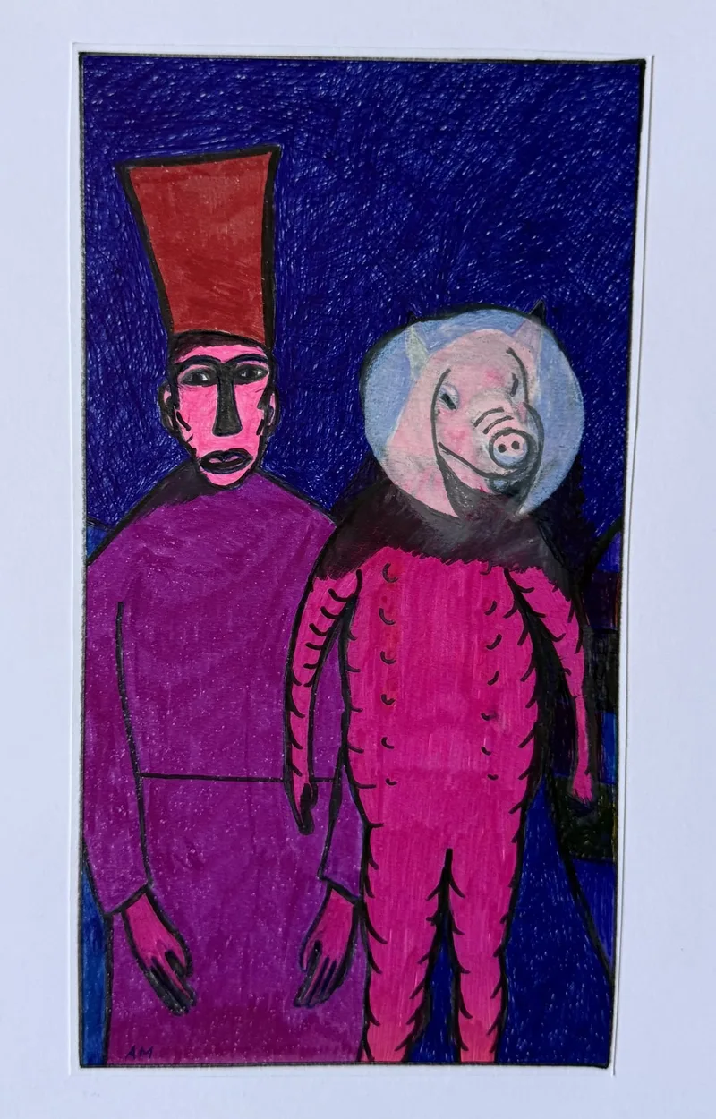 Personnage au visage rose et chapeau rouge près d'une figure au masque de cochon, fond violet