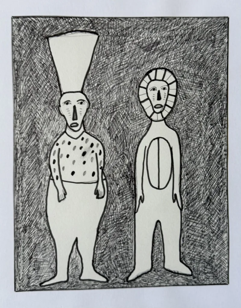 Figure à haute toque blanche pointillée et figure fantomatique rayée, fond hachuré sombre