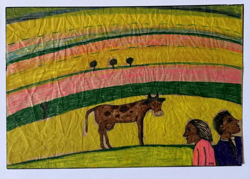 Champ en bandes roses, vertes et jaunes, petits arbres, vache et deux femmes au premier plan