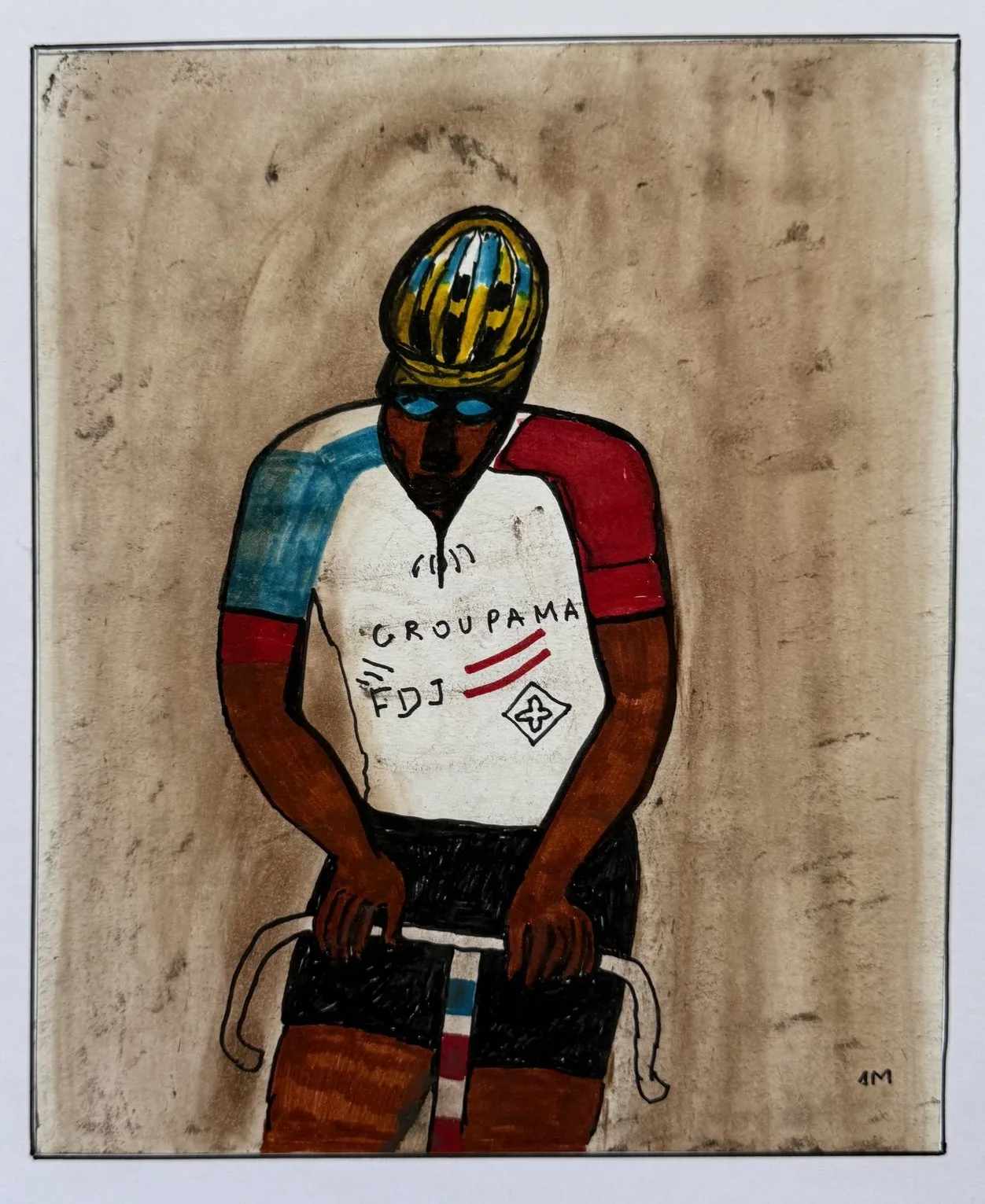 Portrait d'un cycliste au maillot Groupama-FDJ et casque rayé, fond sépia